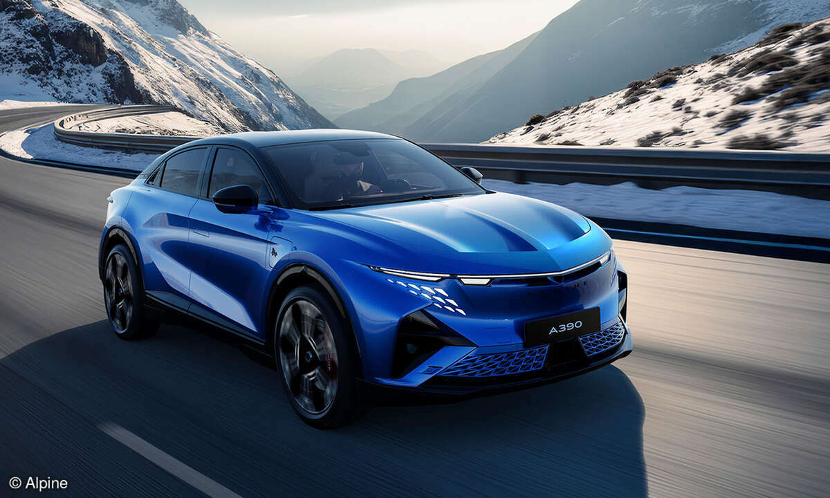 Alpine A390