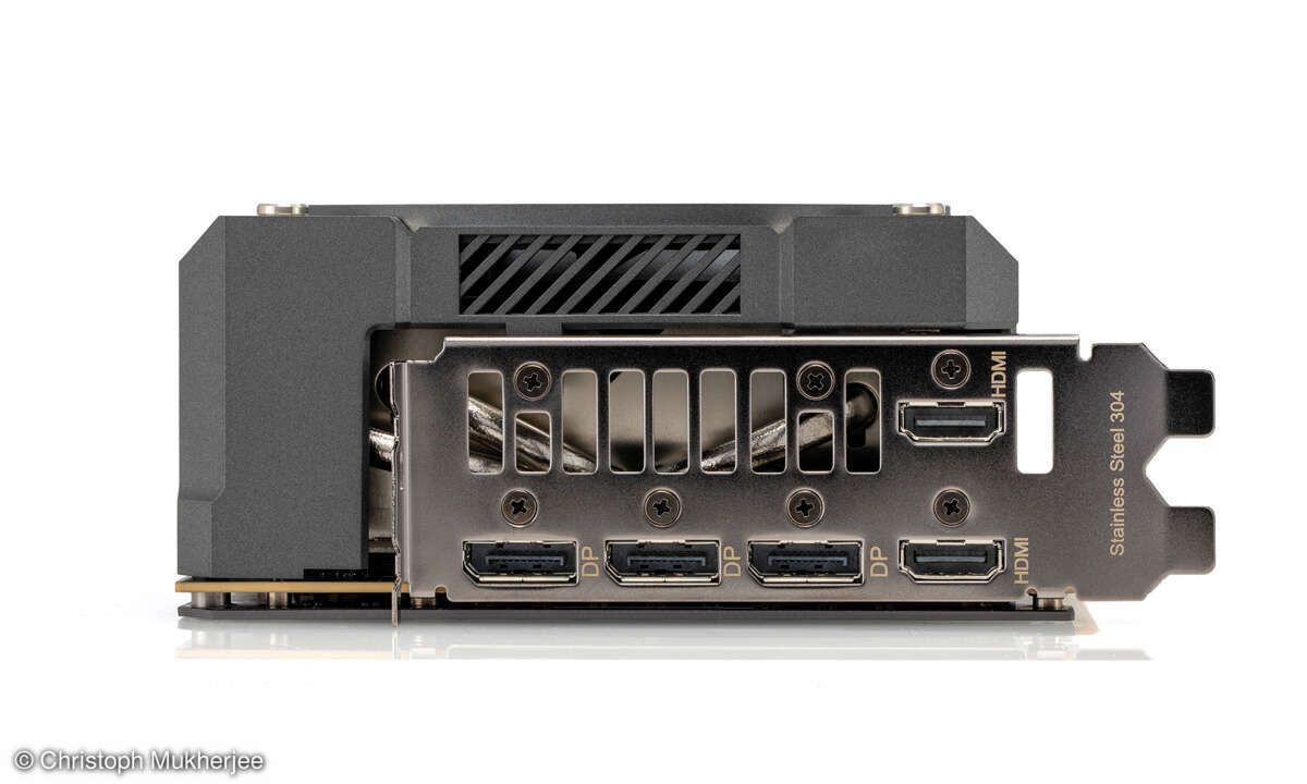 Asus TUF Gaming RTX 5070 Ti im Test: Displayports