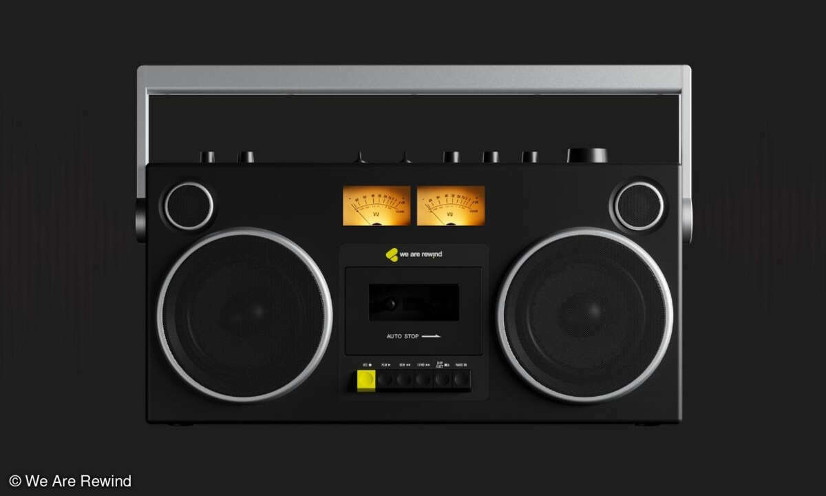 we-are-rewind-gb-001-stereo-bluetooth-casette-boombox-front