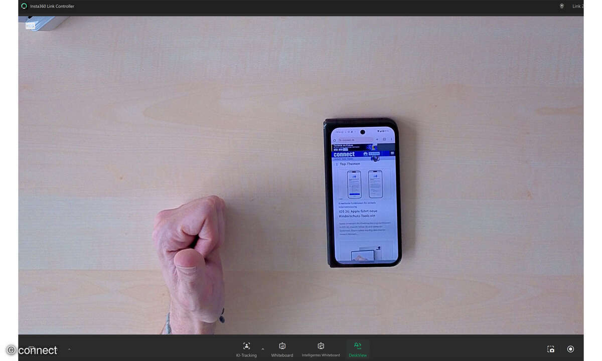insta360-link-2-deskview
