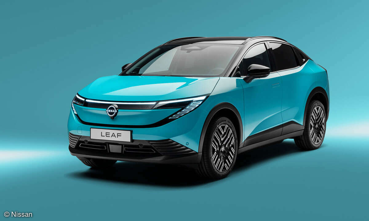Nissan LEAF 2025