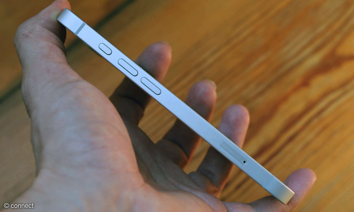 iPhone 16e Test Seitenansicht Tasten