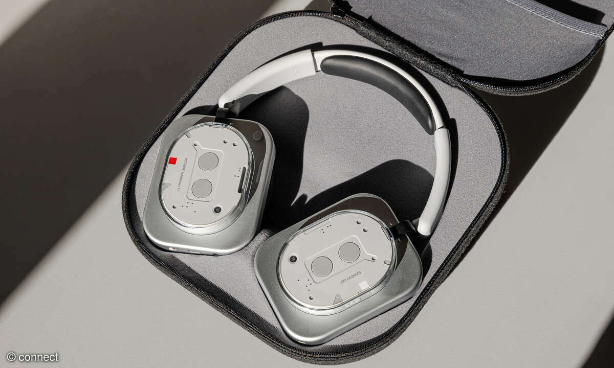 nothing-headphone-1