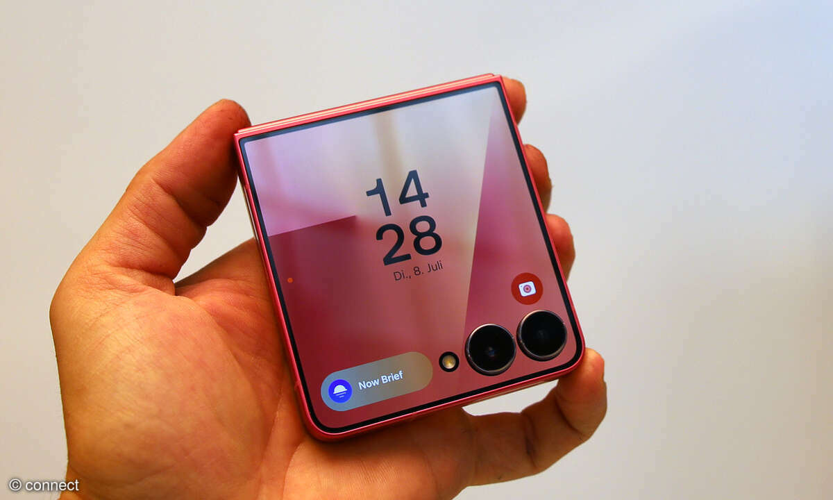 Samsung Galaxy Flip 7 Teaser