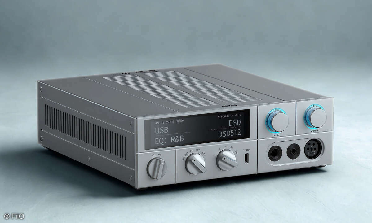 fiio-k15-headphone-amplifier-dac