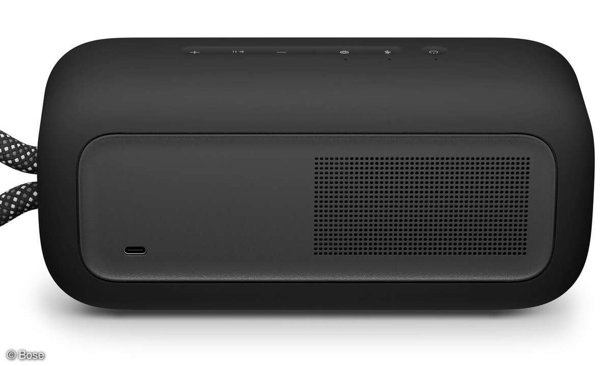 bose-soundlink-plus-schwarz-hinten