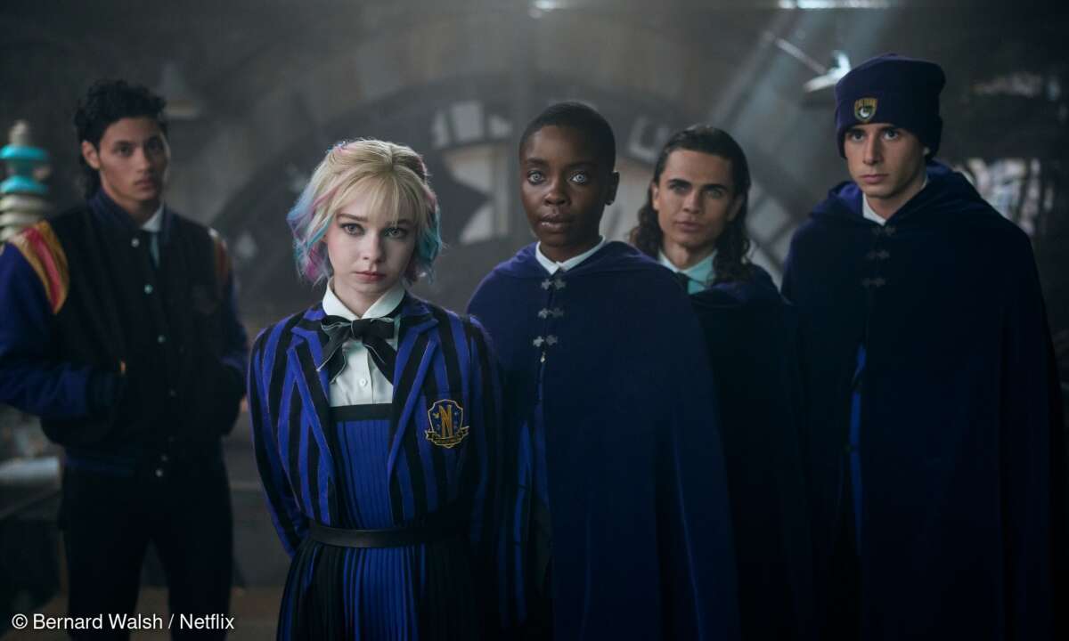 Wednesday - Staffel 2 geht im September weiter.