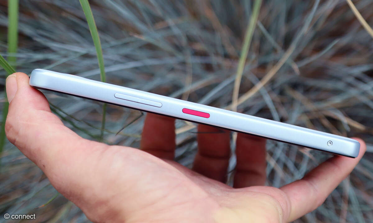 Telekom T Phone 3 Test Seitenansicht