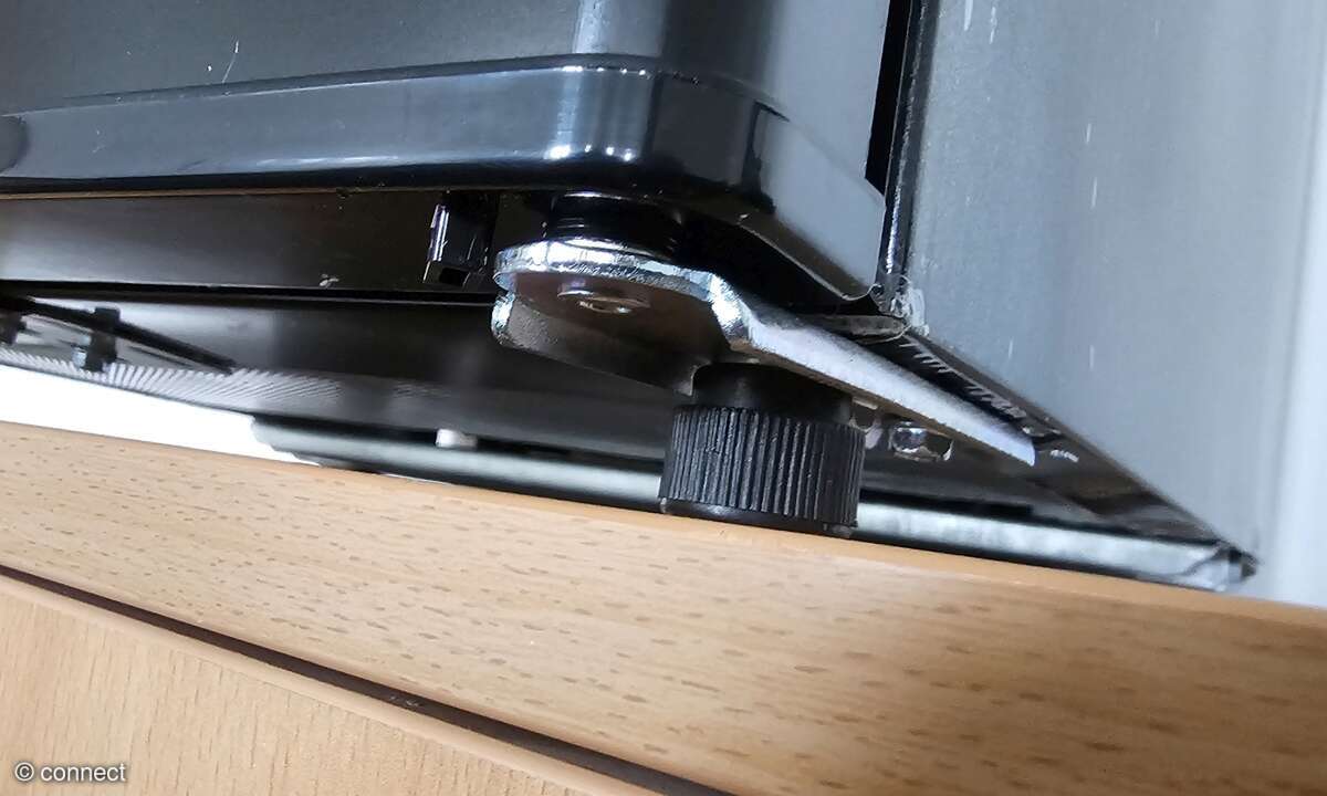 Standfüße sorgen für den waagrechten und stabilen Stand.