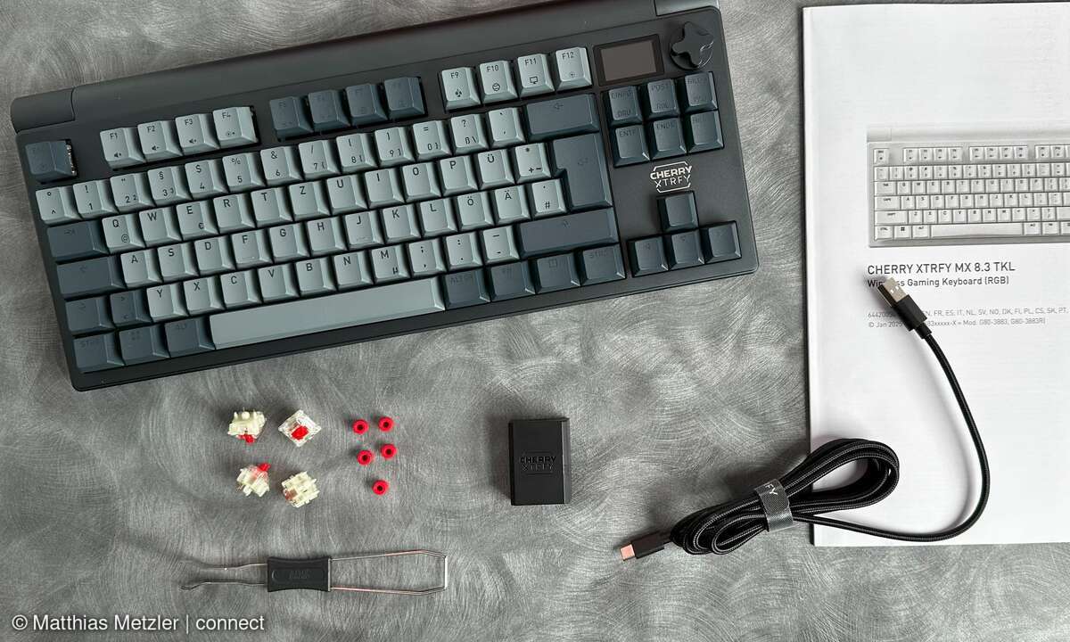 cherry-xtrfy-mx-8-3-test-gaming-tastatur-lieferumfang