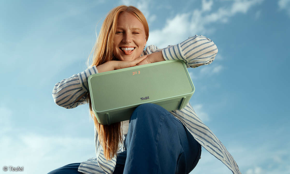 teufel-boomster-4-bluetooth-Lautsprecher-grün-lifestyle-dab+