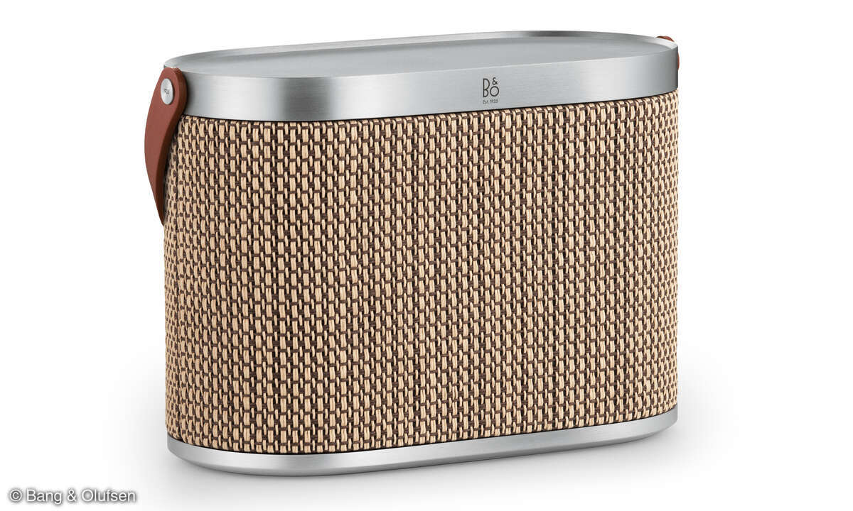 bangolufsen-the-centennial-collection-beosound-a5-0026
