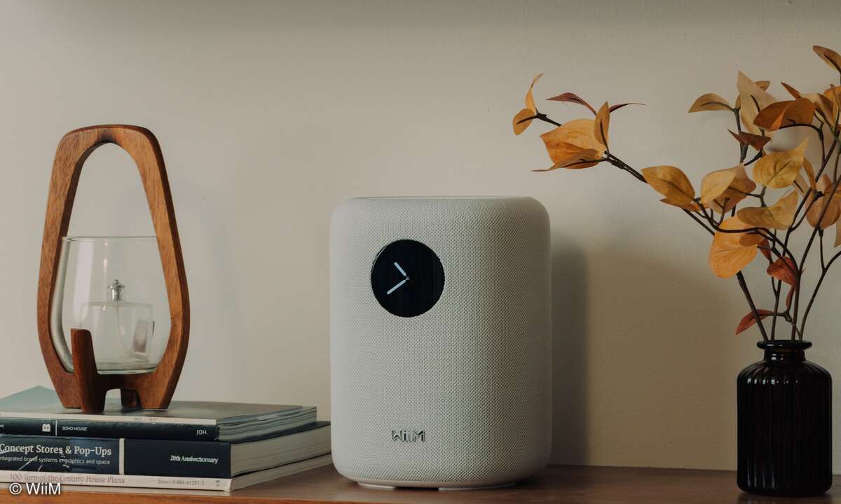 wiim-sound-smartspeaker-wlan-speaker-white-lifestyle