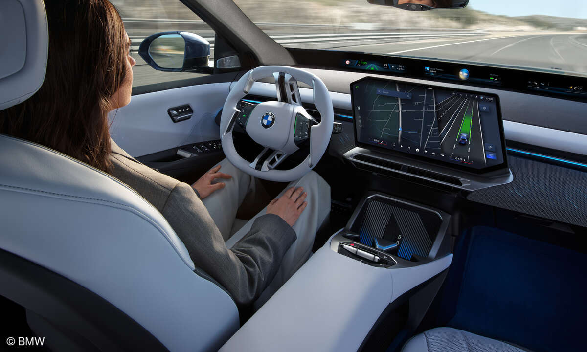 BMW iX3 Autobahnassistent