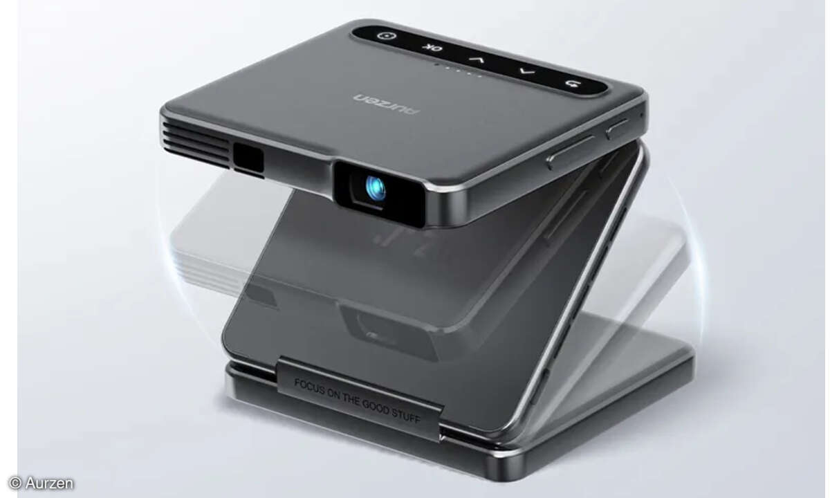 Durch zwei Scharniere wird der Beamer gefaltet 