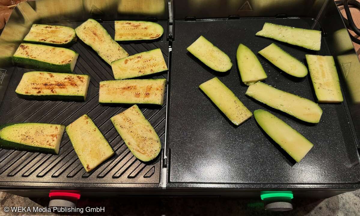 Vorteil der Dual-Zone-Technik: Eine Seite zum scharfen Anbraten, die andere Seite für niedrigere Temperaturen.