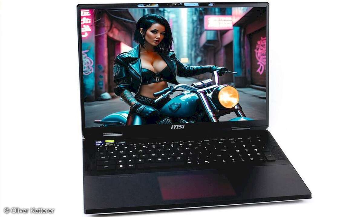 MSI Titan HX AI Gaming Notebook