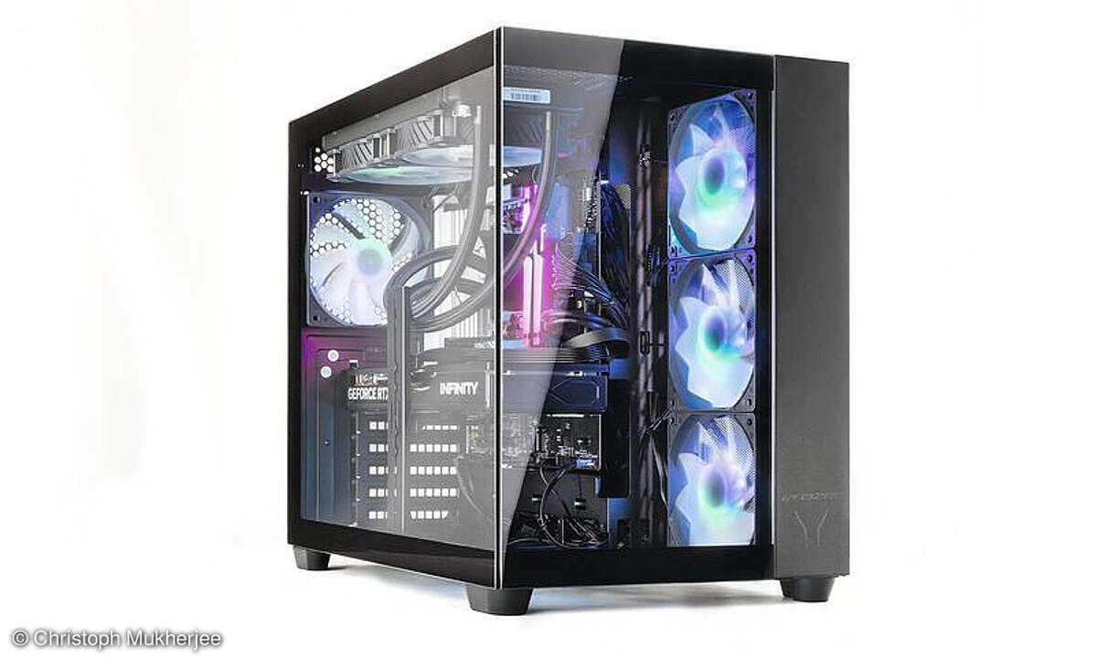 ERAZER Tank X15 Gaming PC