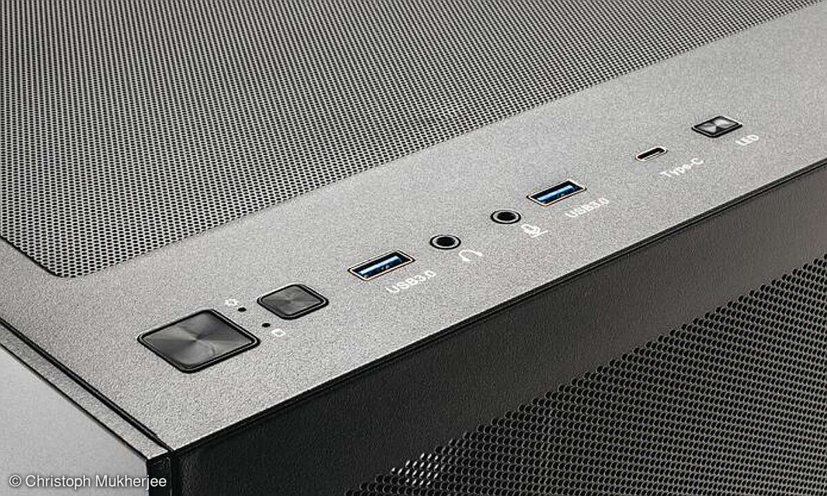 ERAZER Tank X15 Gaming PC