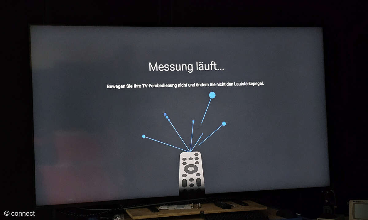 Nettes Gimmick: Wer möchte, kann den Ton mithilfe der Smart-Fernbedienung einmessen lassen.