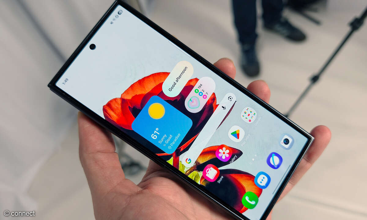 Samsung Galaxy TriFold hands-on Außendisplay