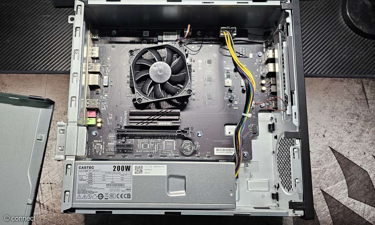 Die SSD samt Kühlkörper ausgetauscht. So können wir wenigstens beim Datenverkehr das Maximum aus der Schnittstelle holen.