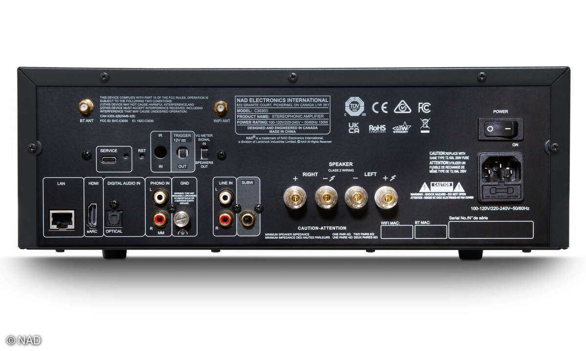 nad-c-3030-s-stereo-streaming-vollverstaerker-rueckseite