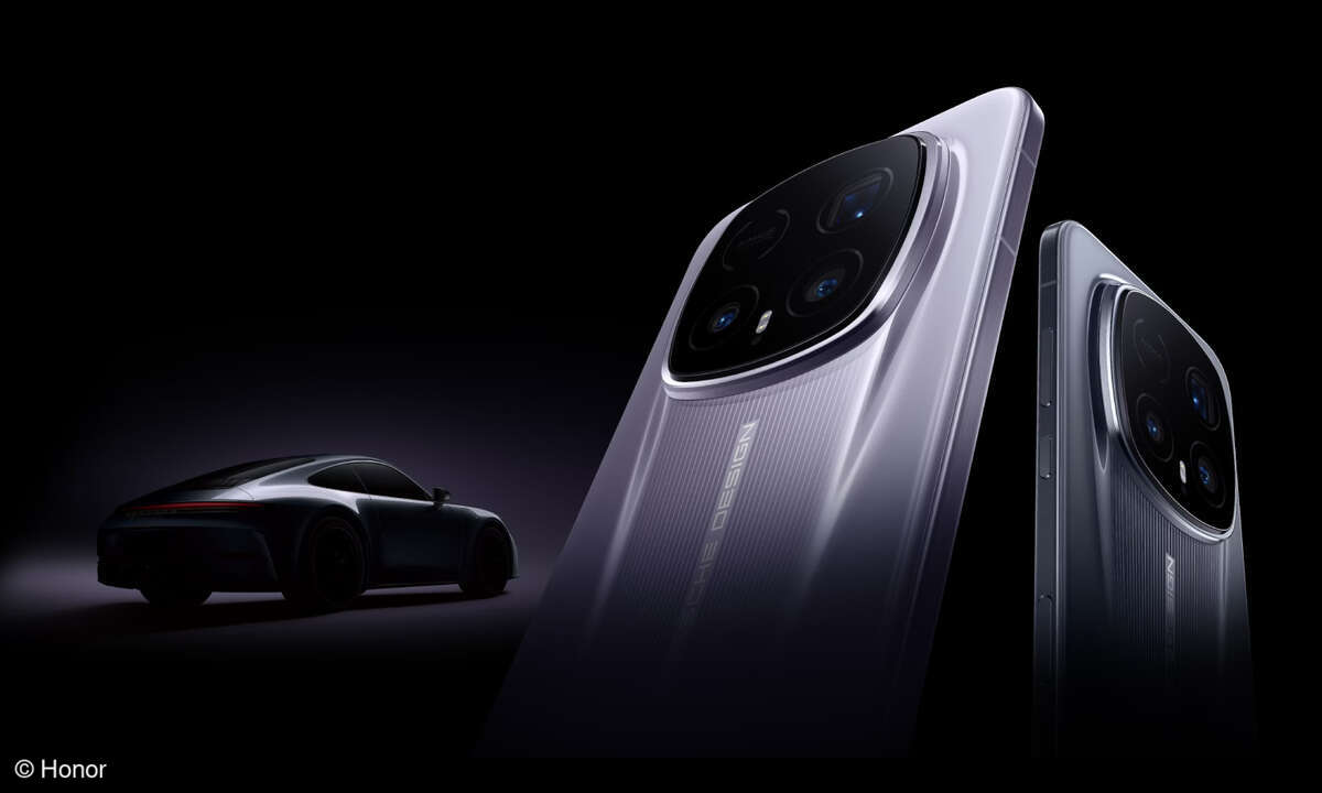 Honor Magic 8 Pro RSR Porsche Design