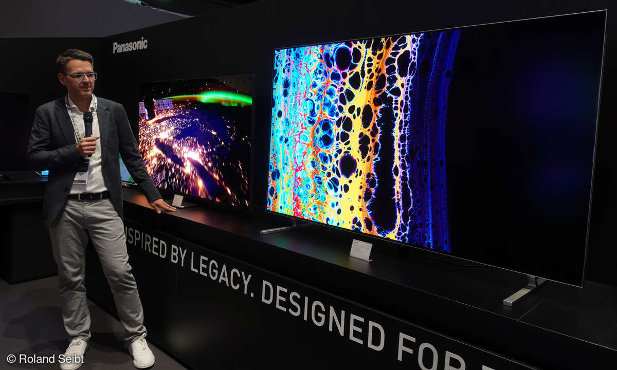 Neben einer Demo der Anti-Reflexion neuer Fernseher konnten wir auch Studien von Zukunftstechnologien bestaunen.