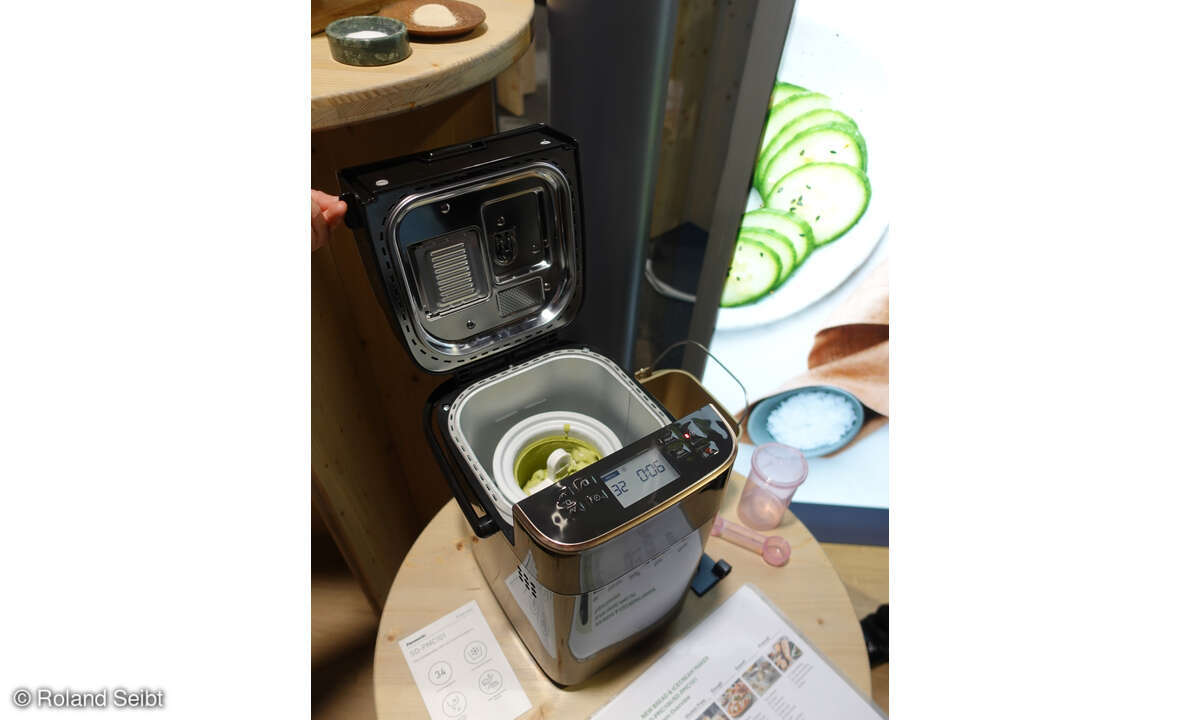 SD-PMC100: ein Brotbäcker, der auch Eis und Mochi zubereiten kann, soll bald eingeführt werden.