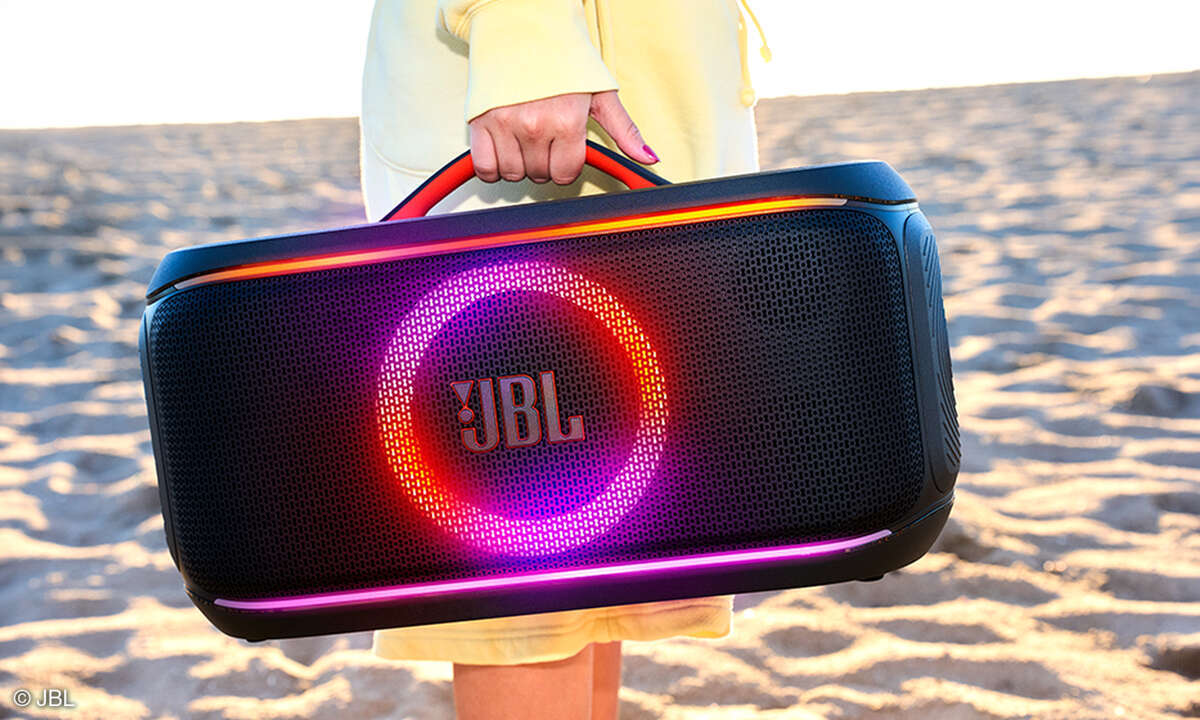 ls-jbl-partybox-on-the-go-2-plus-beach