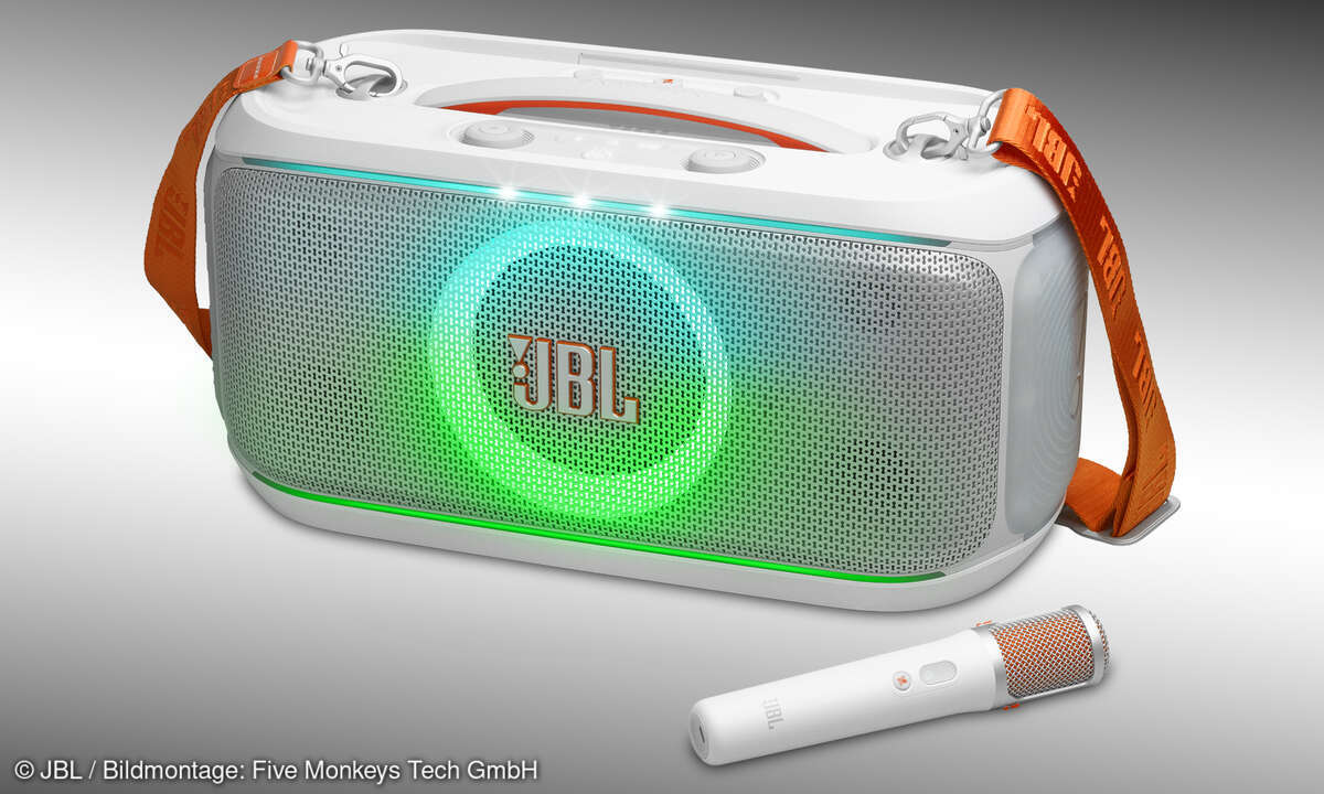 jbl-partybox-otg-2-plus-3-4-right-1-mic-white