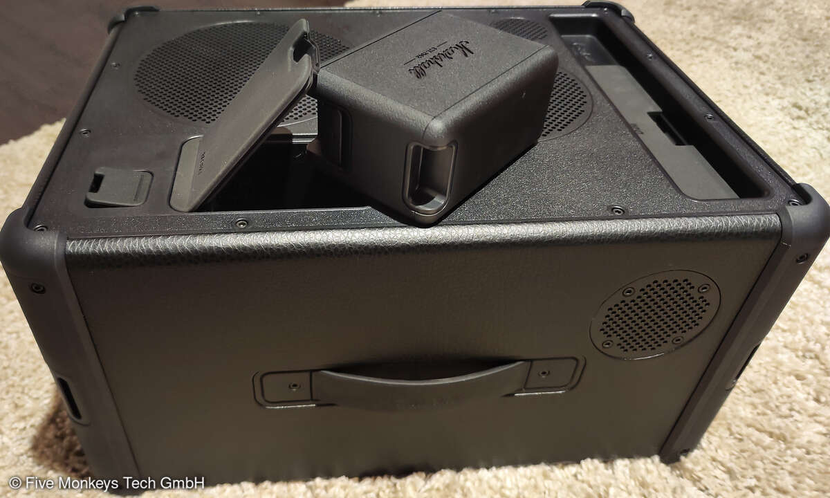 marshall-bromley-450-akku-abdeckung