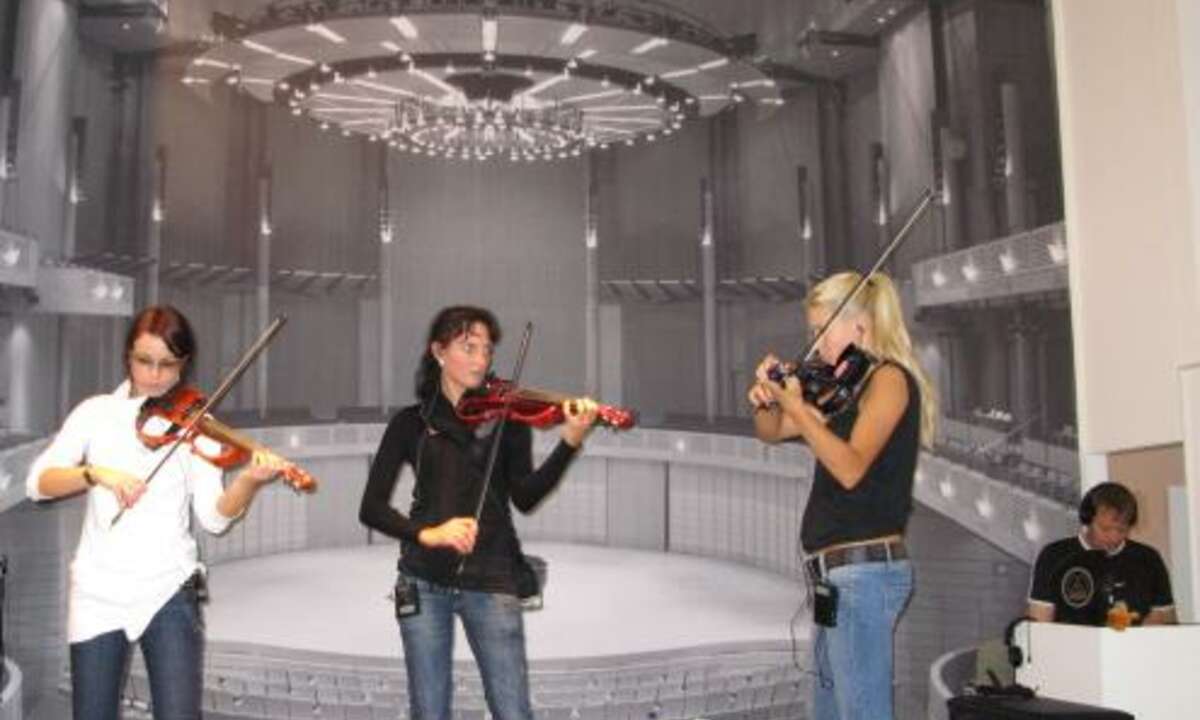Yamaha Instuments