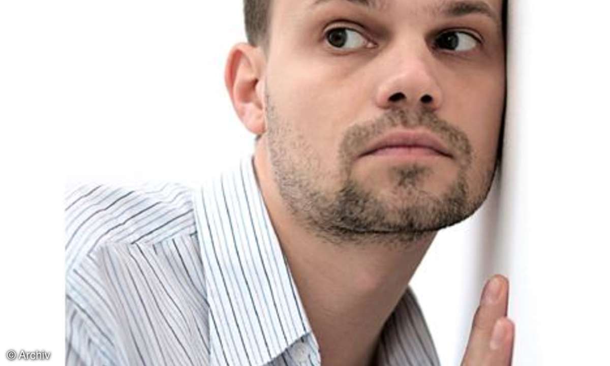 Lauschangriff iStockphoto