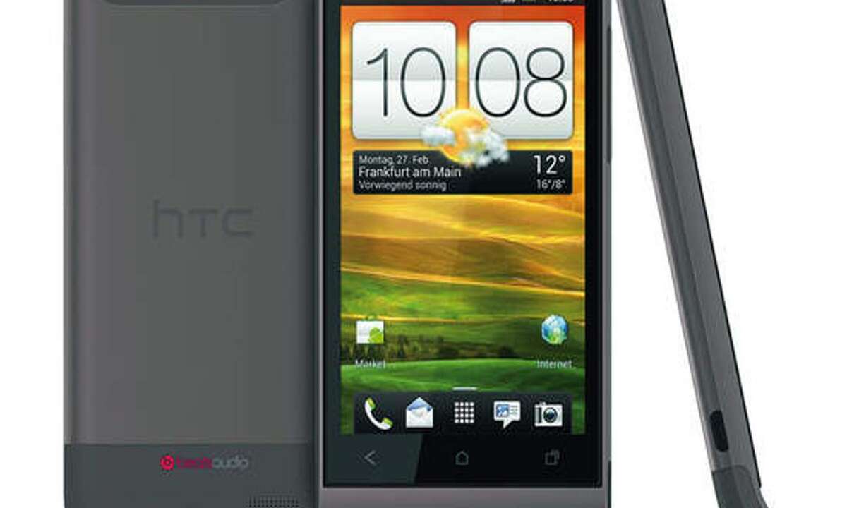 HTC One V