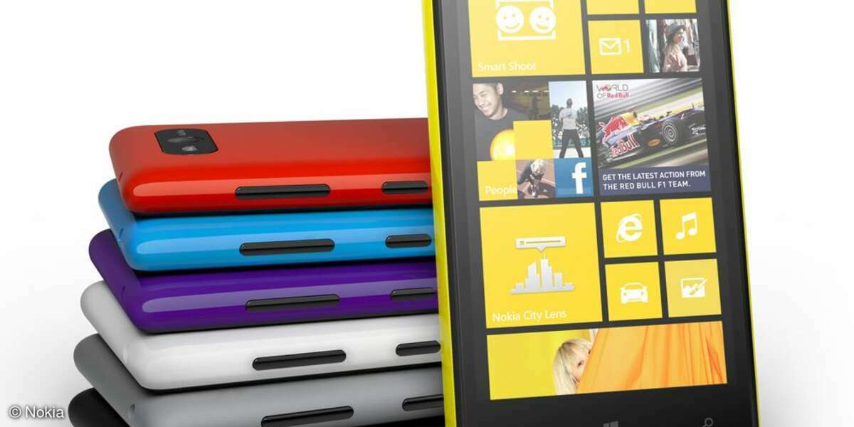 Nokia Lumia 820, Windows Phone 8