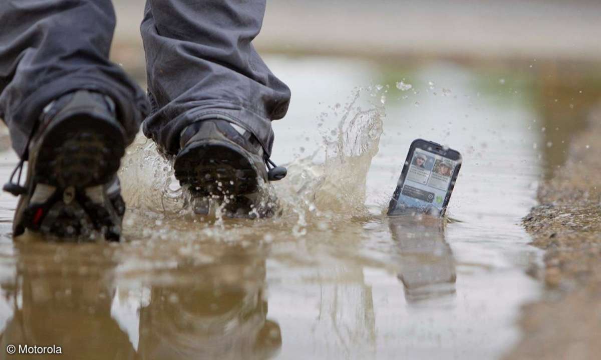 Motorola Defy