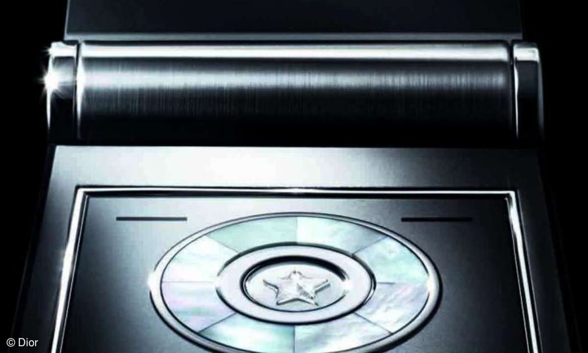 Dior Phone Mother of Pearl