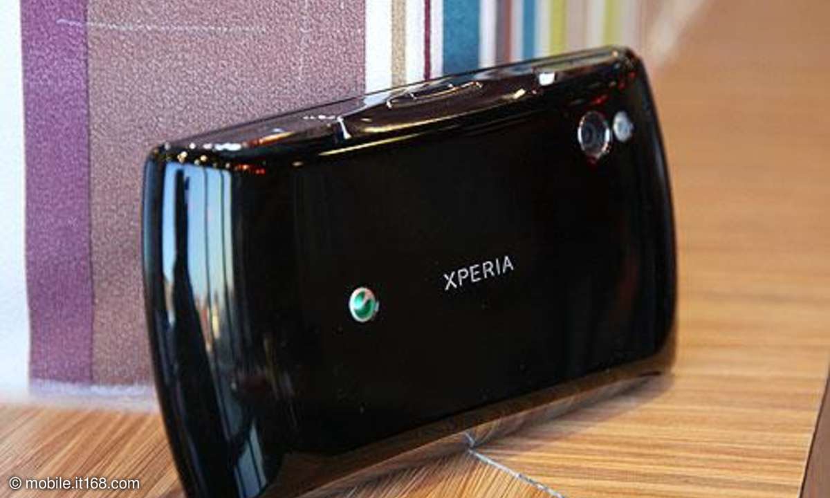 Sony Ericsson Xperia Play - Playstation Phone
