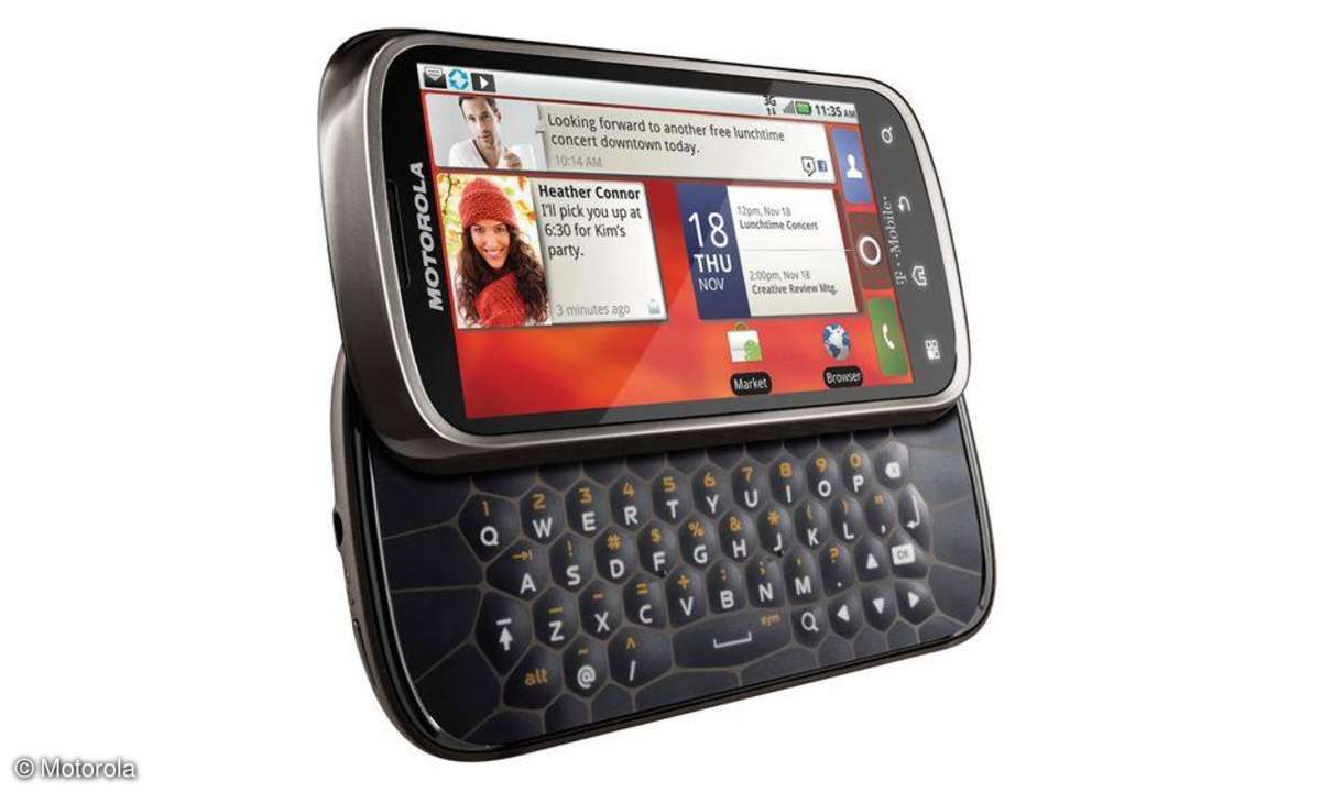 Motorola Cliq 2