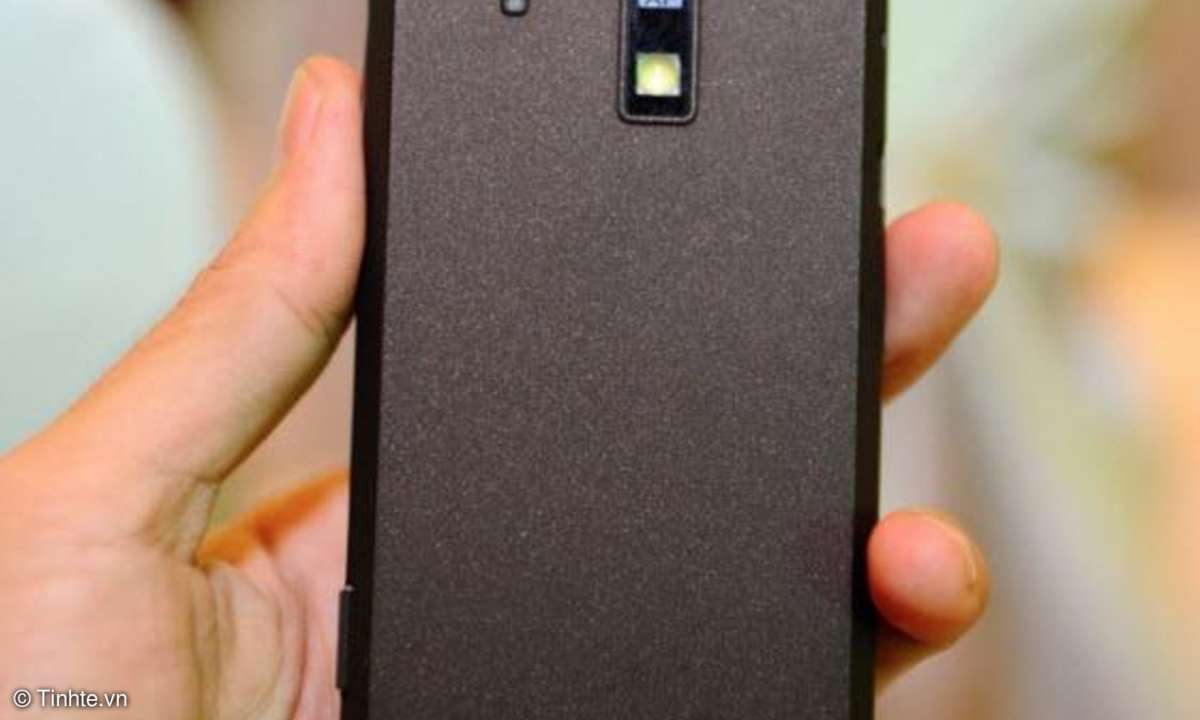 Asus E600