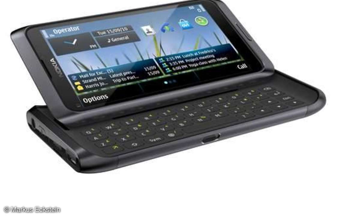 Nokia E7