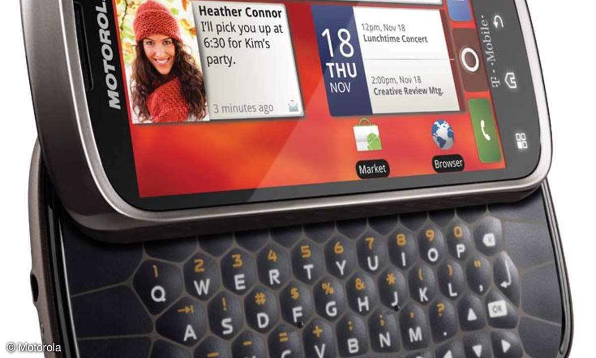 Motorola Cliq 2