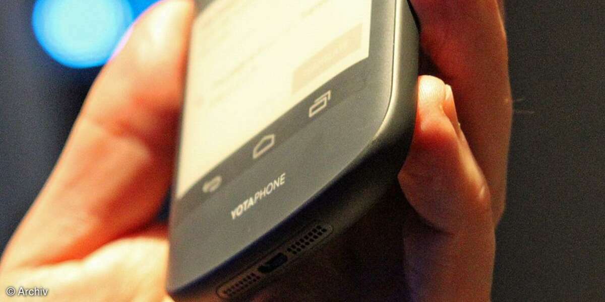 Yotaphone 2