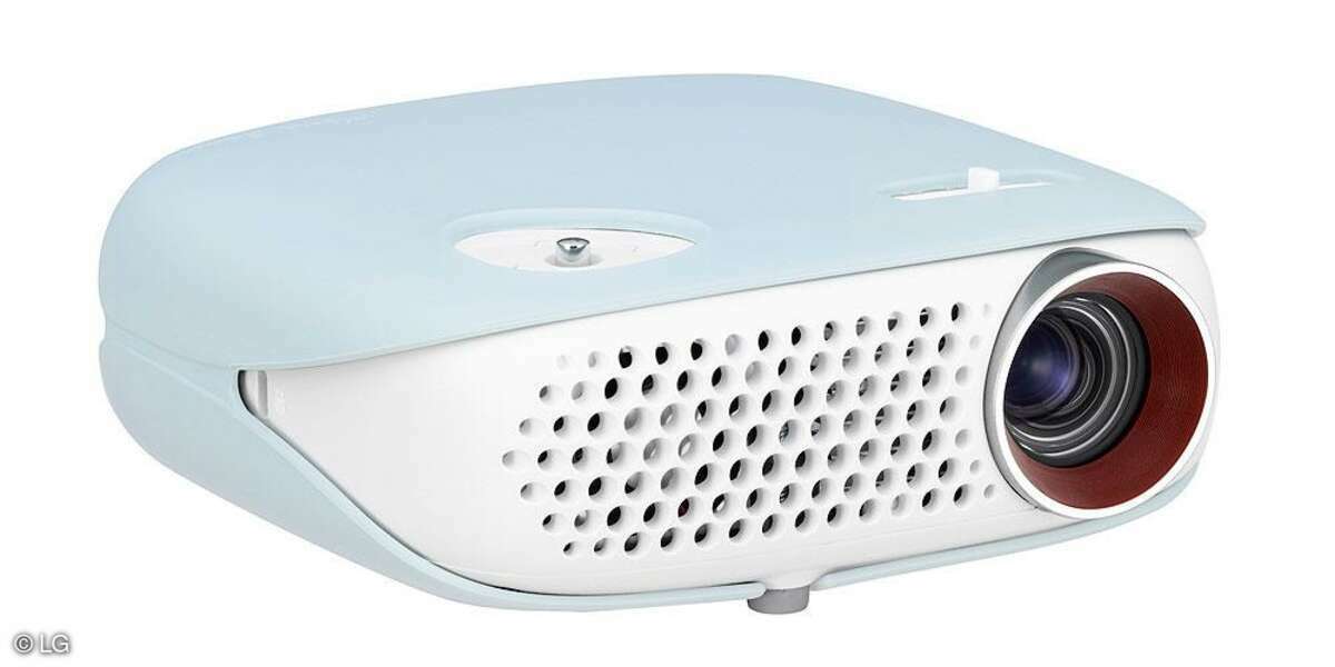 LG PW800