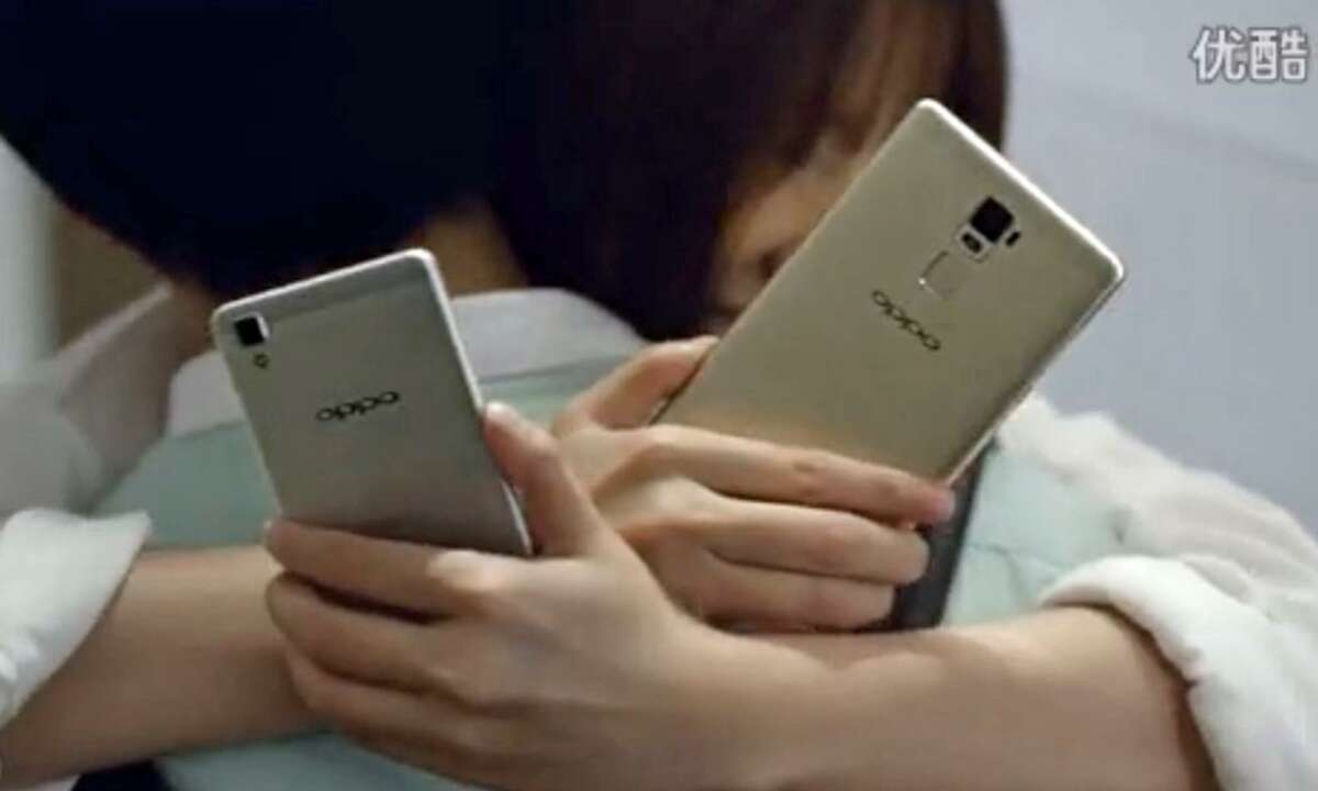 Oppo R7, Oppo R7 Plus