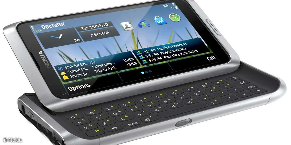 Nokia E7