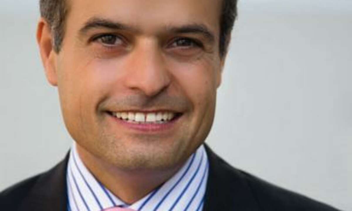 Mansour Mamaghani, Inhaber