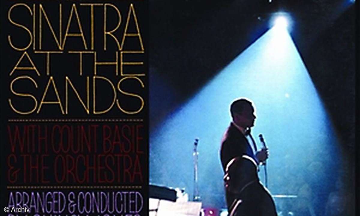 FRANK SINATRA Sinatra At The Sands